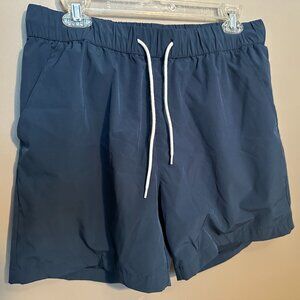 Mesh lined blie short